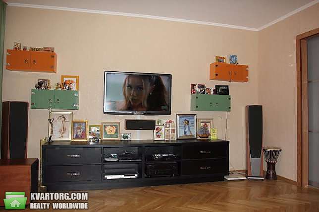 Sell 3-room apartment. Киев,  Приречная — photo 4