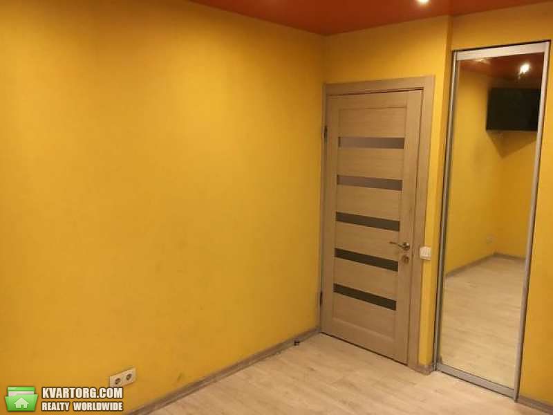 Sell 3-room apartment. Харьков, Проспект Победы — photo 1