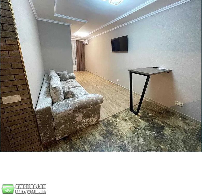 Rent out 1-room apartment. Киев,  Заречная — photo 9