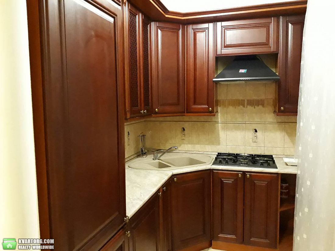 Rent out 2-room apartment. Киев,  Большая Васильковская — photo 5