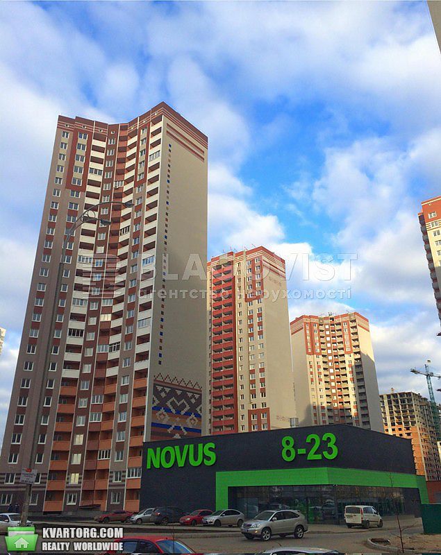 Rent out 2-room apartment. Киев,  Гмыри — photo 3