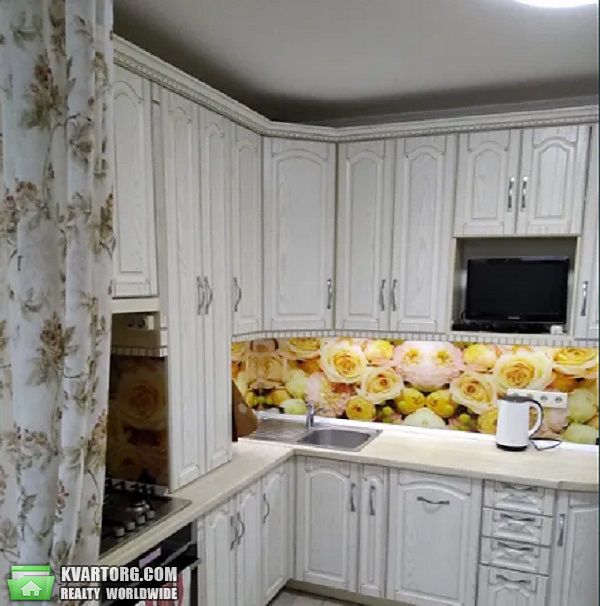 Sell 2-room apartment. Киев,  Лебедева — photo 2