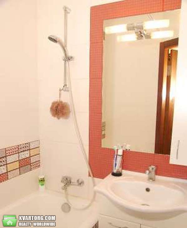 Rent out 2-room apartment. Киев,  Леси Украинки бул — photo 6