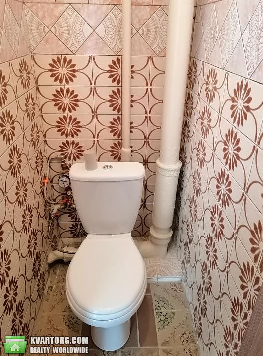 Rent out 2-room apartment. Киев,  Героев Днепра — photo 5