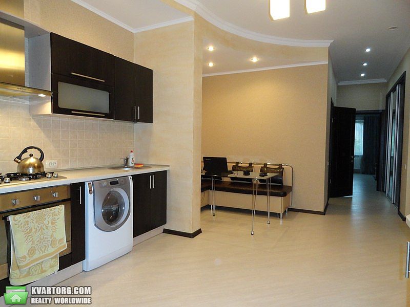 Rent out 2-room apartment. Одесса,  Ясная — photo 4