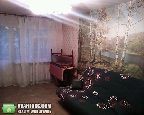 Sell 2-room apartment. Киев, Ватутина пр — photo 1