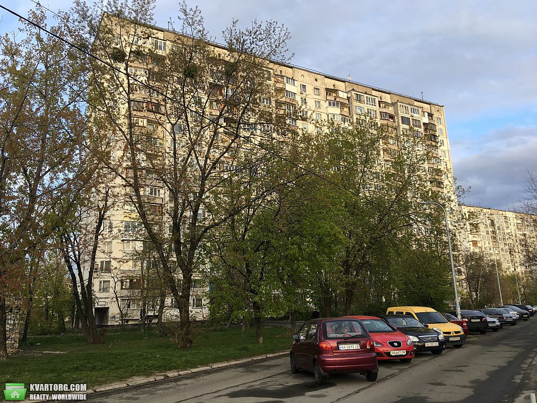Sell 1-room apartment. Киев,  Березняковская — photo 1