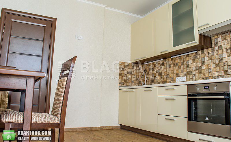 Rent out 2-room apartment. Киев, Гмири Бориса — photo 5