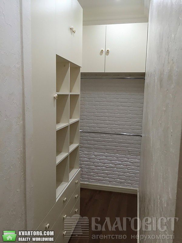 Sell 3-room apartment. Киев,  Щорса — photo 6