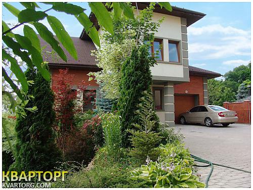 Sell house. Киев,  Ольшанская — photo 1