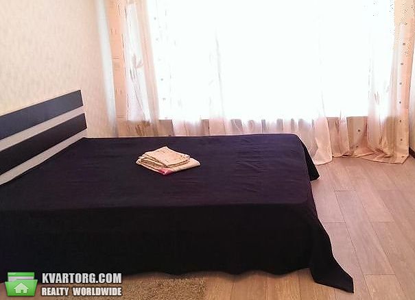Rent out 1-room apartment. Буча, Кленовая — photo 1
