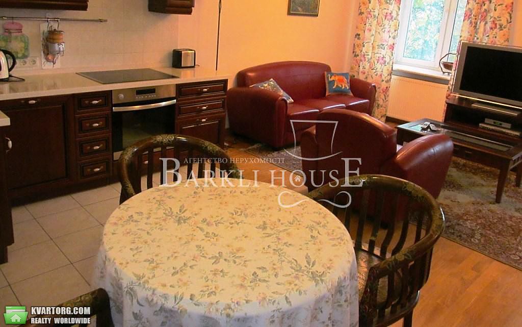 Rent out 3-room apartment. Киев,  Большая Житомирская — photo 1