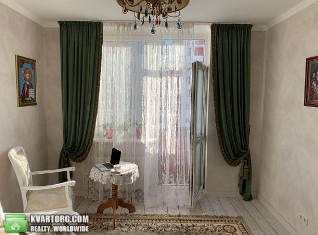 Sell 3-room apartment. Киев,  Ломоносова — photo 1