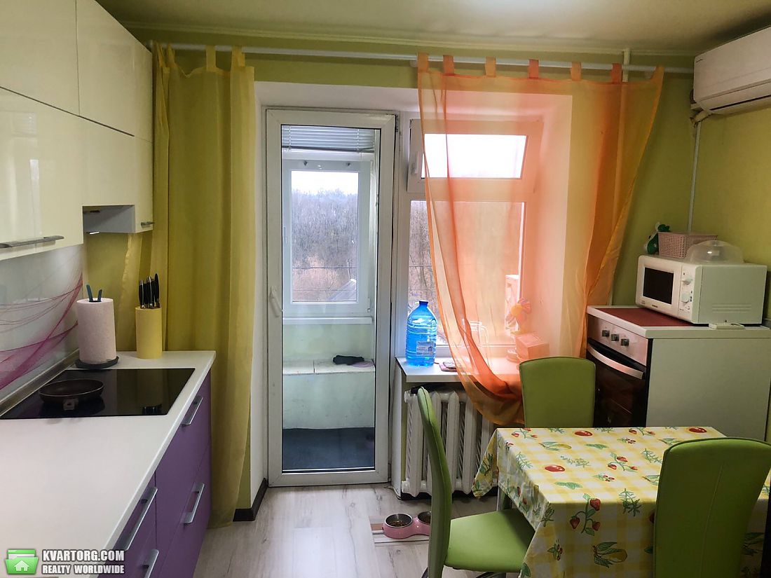 Sell 2-room apartment. Днепропетровск, Новошкольная — photo 3
