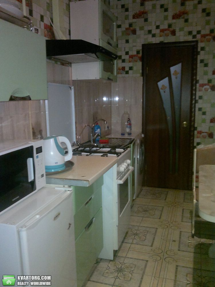 Rent out 2-room apartment. Одесса, Бабеля — photo 2