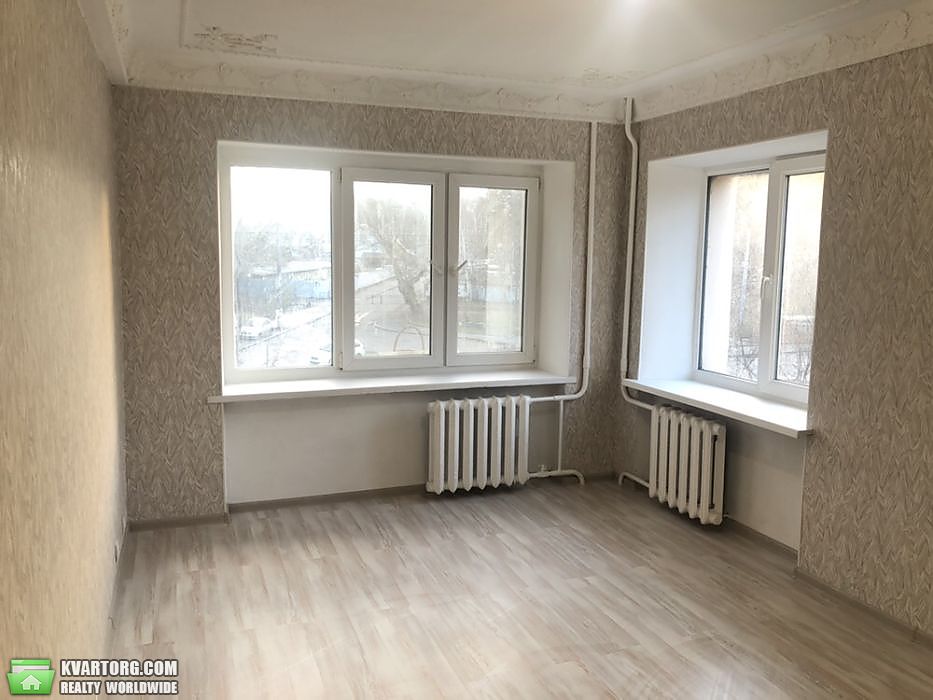 Sell 2-room apartment. Киев, Кирилловская — photo 1