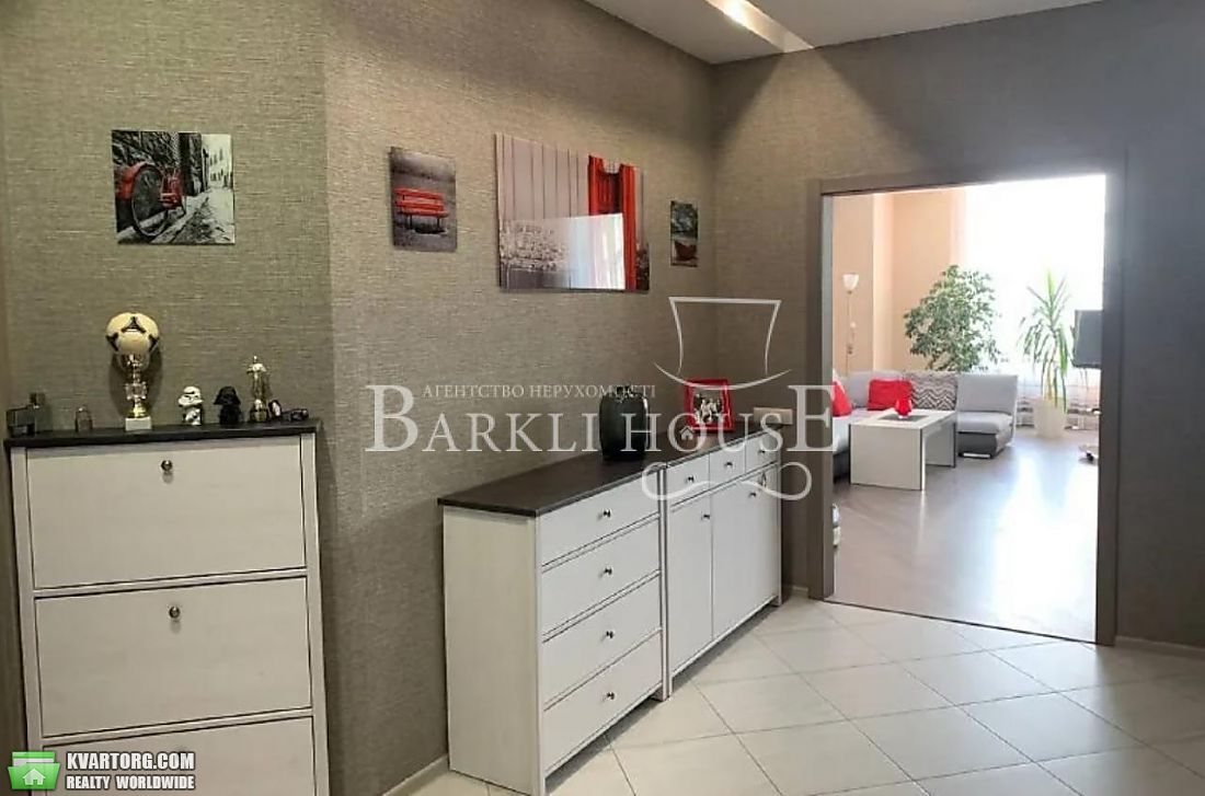 Rent out 3-room apartment. Киев,  Днепровская наб — photo 7