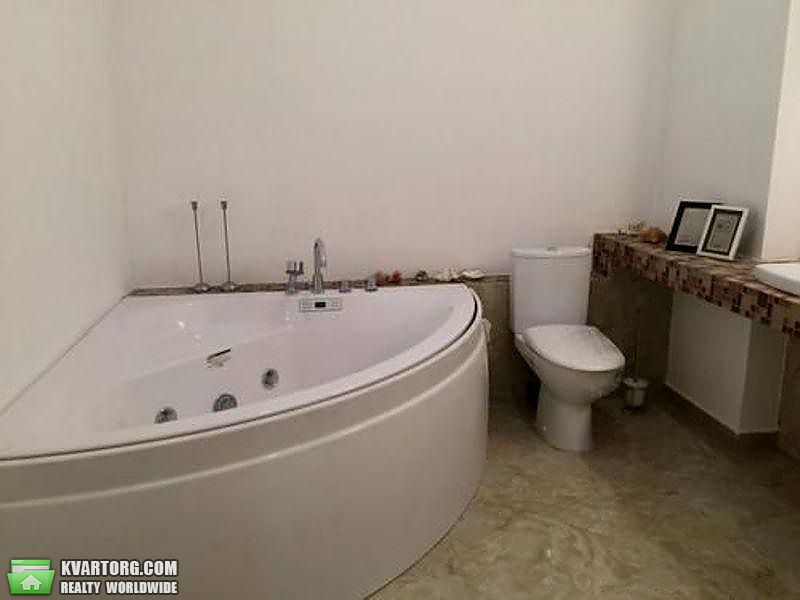 Rent out 3-room apartment. Киев,  Клименко — photo 8
