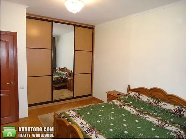 Rent out 2-room apartment. Киев,  Бажана — photo 5