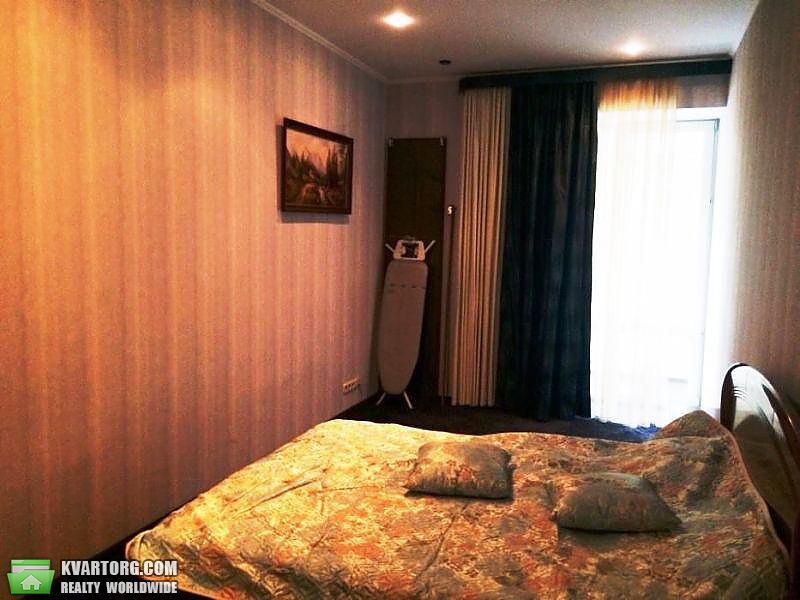 Rent out 2-room apartment. Киев,  Большая Васильковская — photo 3