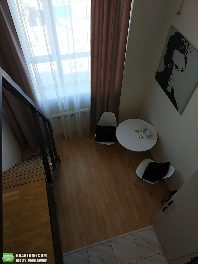 Sell 1-room apartment. Киев,  Машиностроительная — photo 1