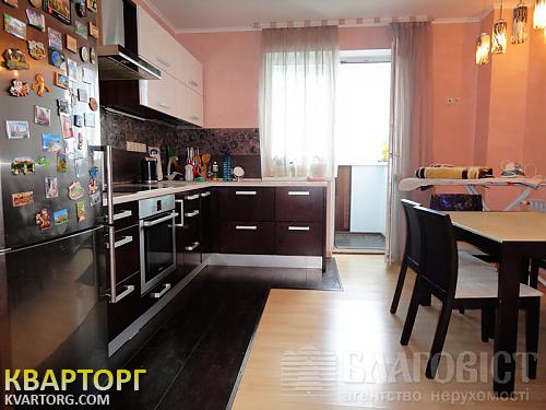 Sell 2-room apartment. Киев,  Тичини Павла просп., — photo 2
