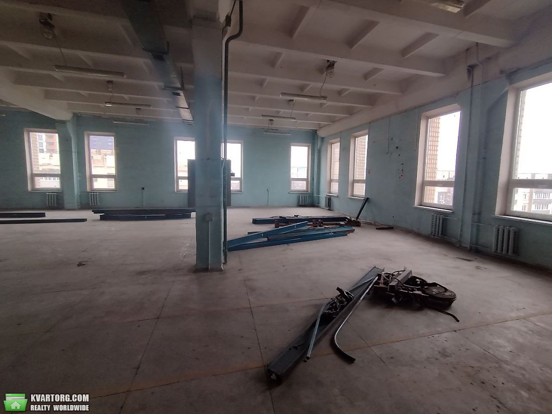 Rent out warehouse. Киев, Севастопольская площадь — photo 9