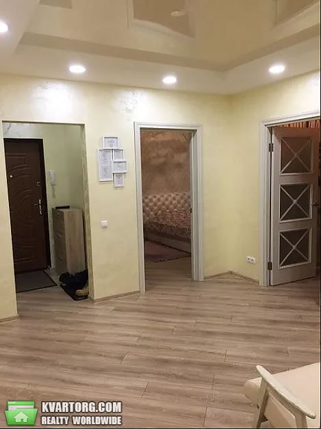 Sell 3-room apartment. Киев,  Срибнокильская — photo 9