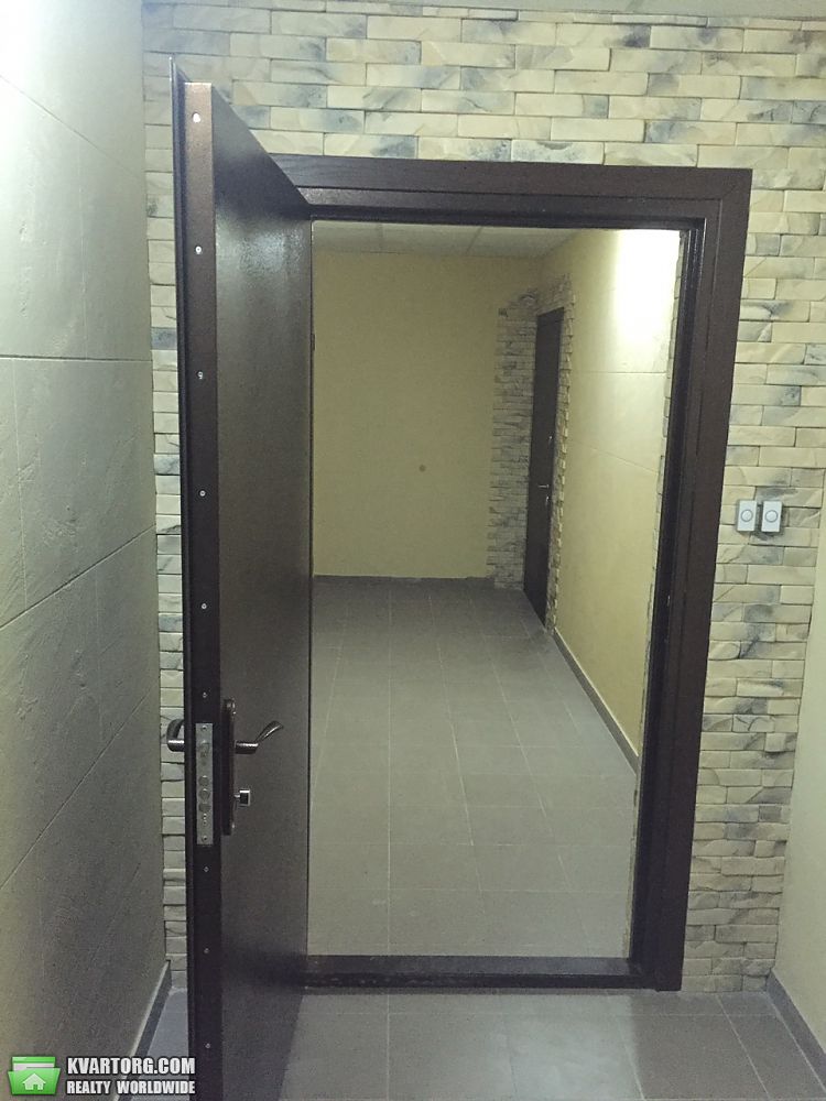 Sell 1-room apartment. Киев,  Комбинатная — photo 3