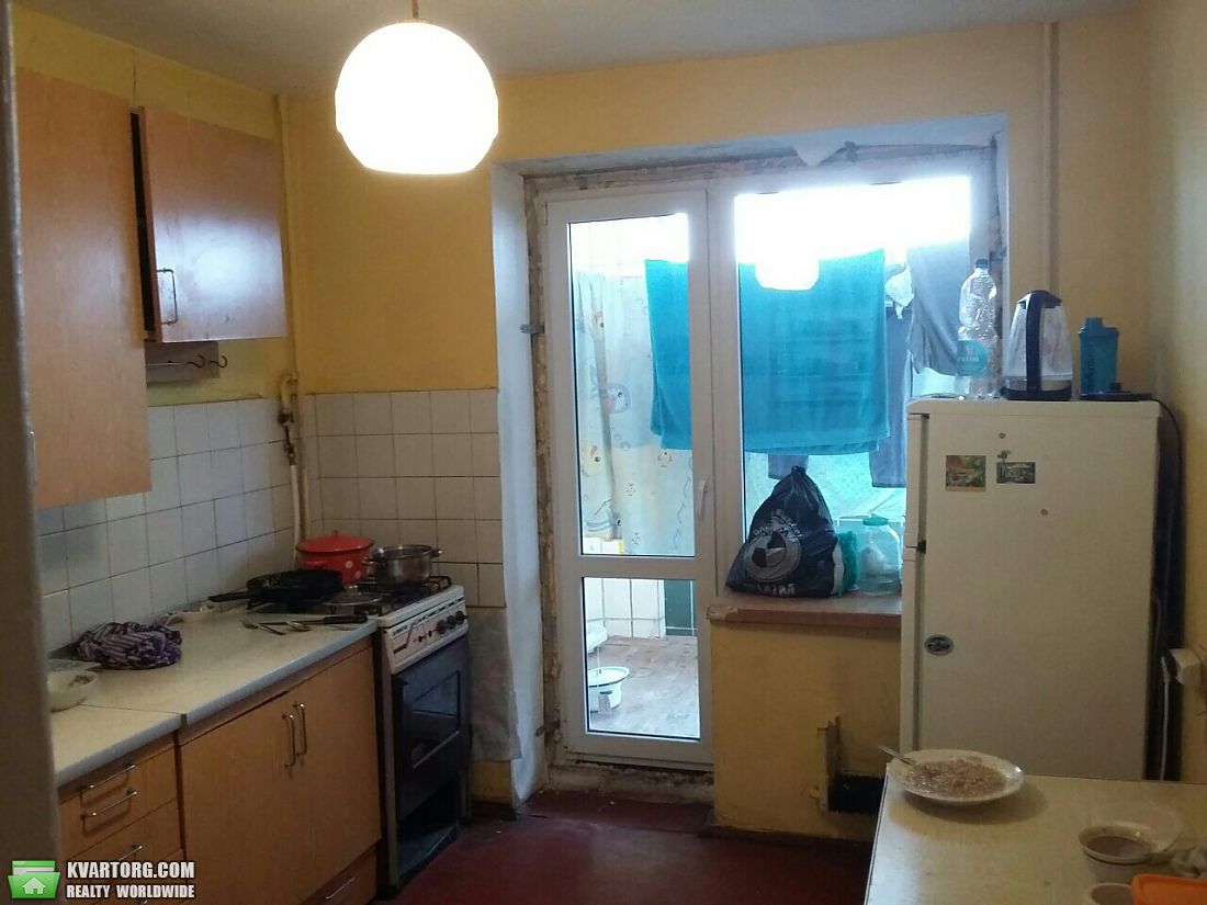 Sell 2-room apartment. Киев, Школьная — photo 4