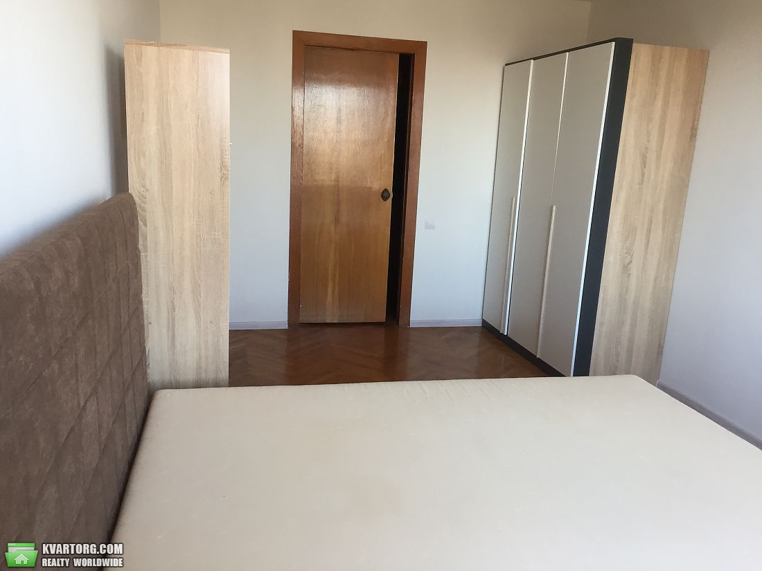 Rent out 1-room apartment. Киев,  Волгоградская — photo 5
