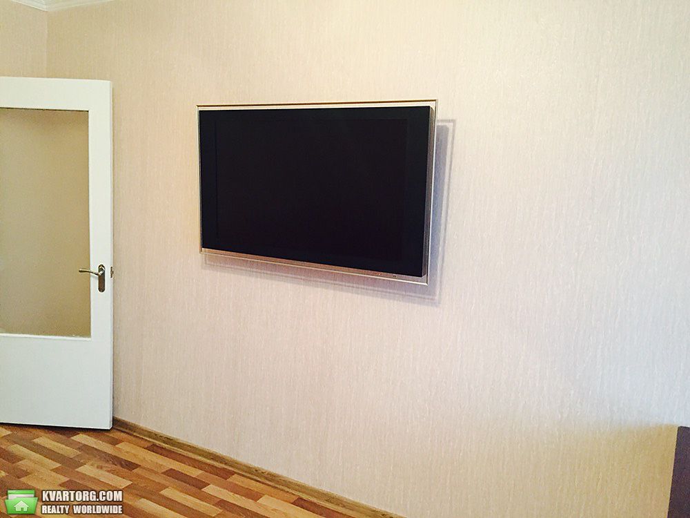 Rent out 1-room apartment. Киев,  Милославская — photo 3
