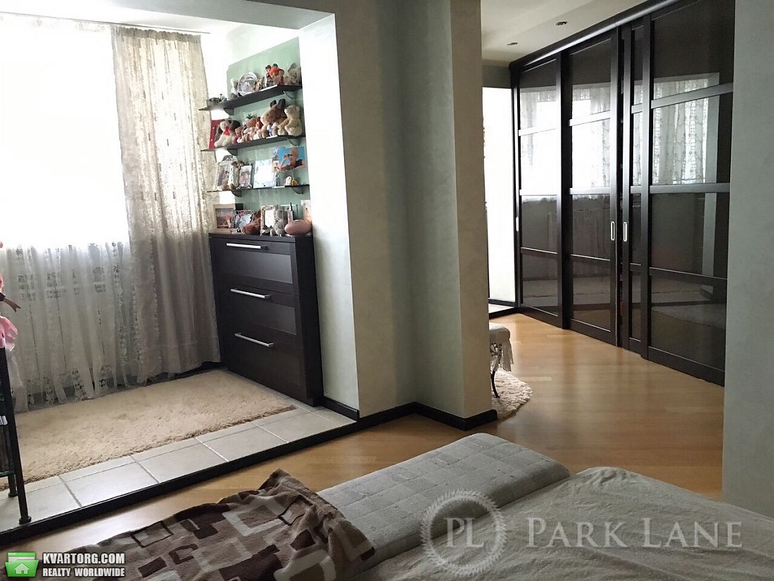 Sell 5-room apartment. Киев,  Харьковское шоссе — photo 5