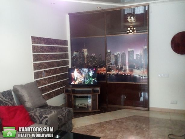 Rent out 2-room apartment. Киев, Гагарина — photo 2