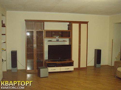 Rent out 4-room apartment. Киев,  Отдыха — photo 1