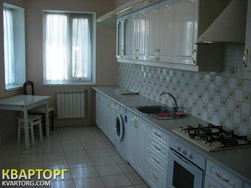 Rent out house. Киев,  Садовая Осокорки — photo 1