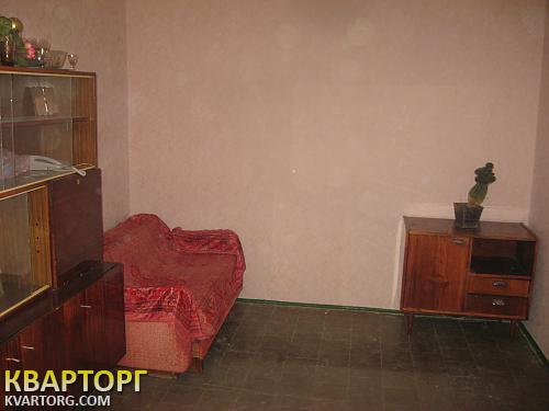 Rent out 2-room apartment. Днепропетровск, Косиора — photo 1