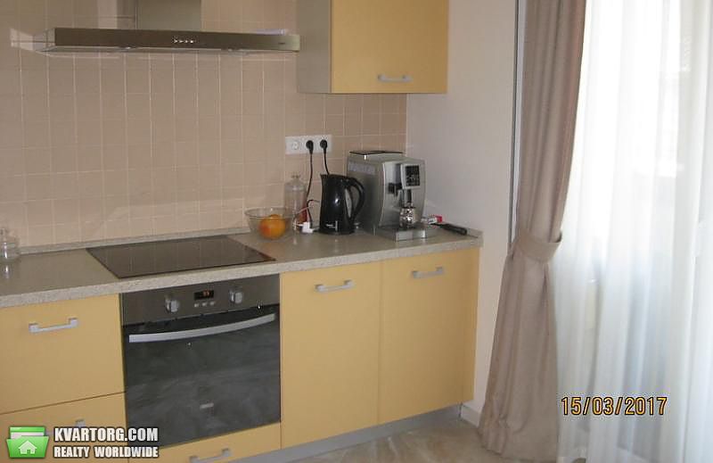Rent out 1-room apartment. Киев,  Гоголевская — photo 1