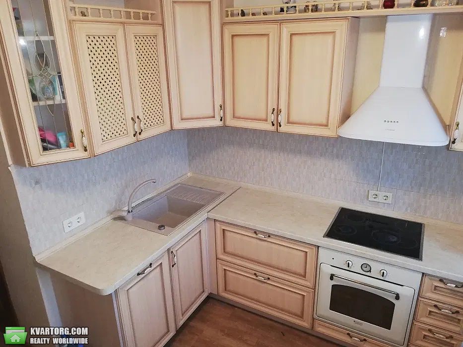 Sell 2-room apartment. Киев,  Симиренко — photo 1