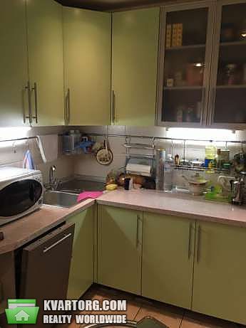 Rent out 2-room apartment. Киев,  Зодчих — photo 6