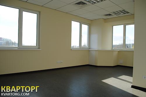 Rent out office. Киев,  Стройиндустрии — photo 1