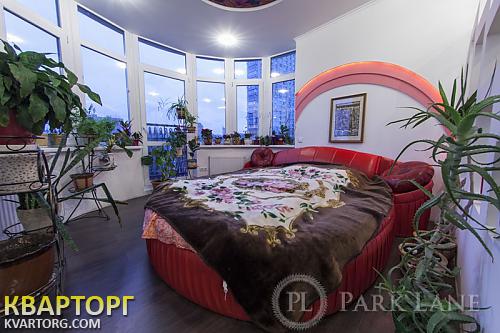 Sell 2-room apartment. Киев, Черновола — photo 1