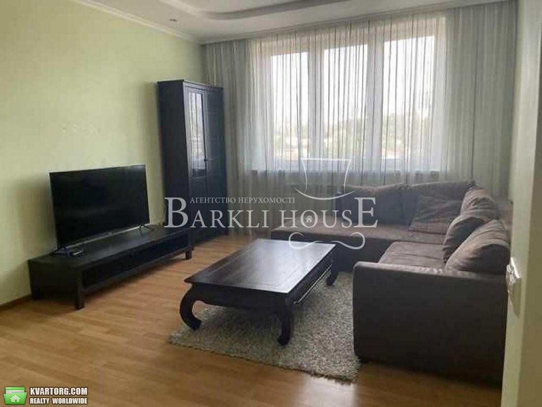 Rent out 3-room apartment. Киев,  Саперно-Слободская — photo 1
