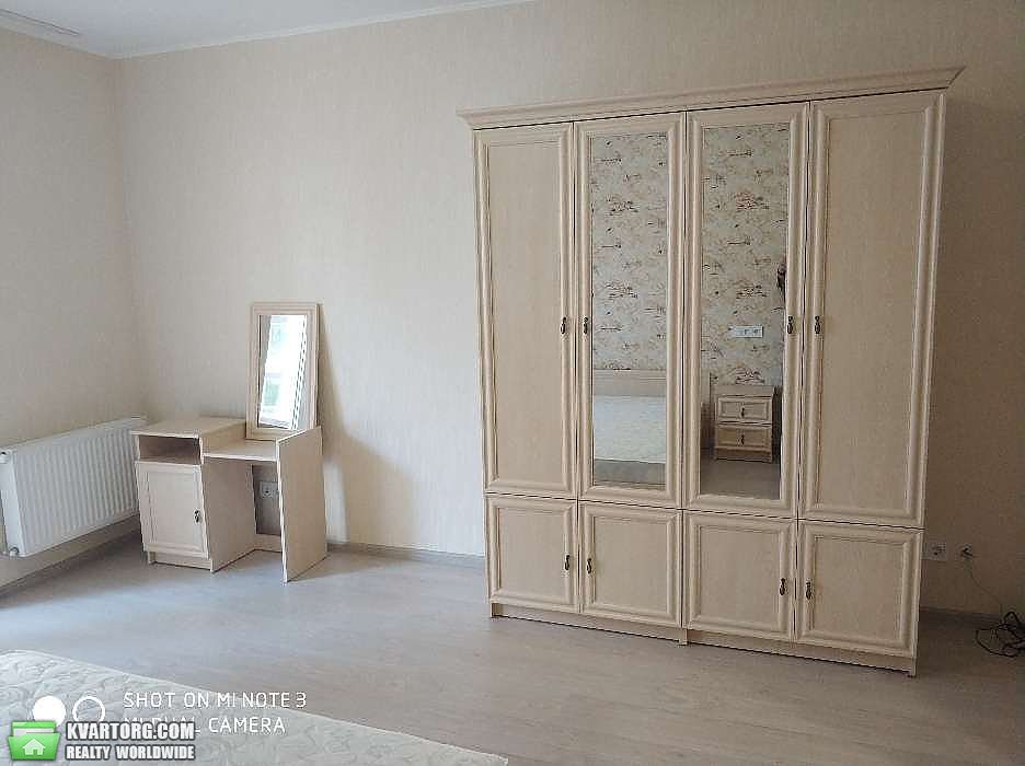 Rent out 3-room apartment. Киев, Бориспольське шосе — photo 2
