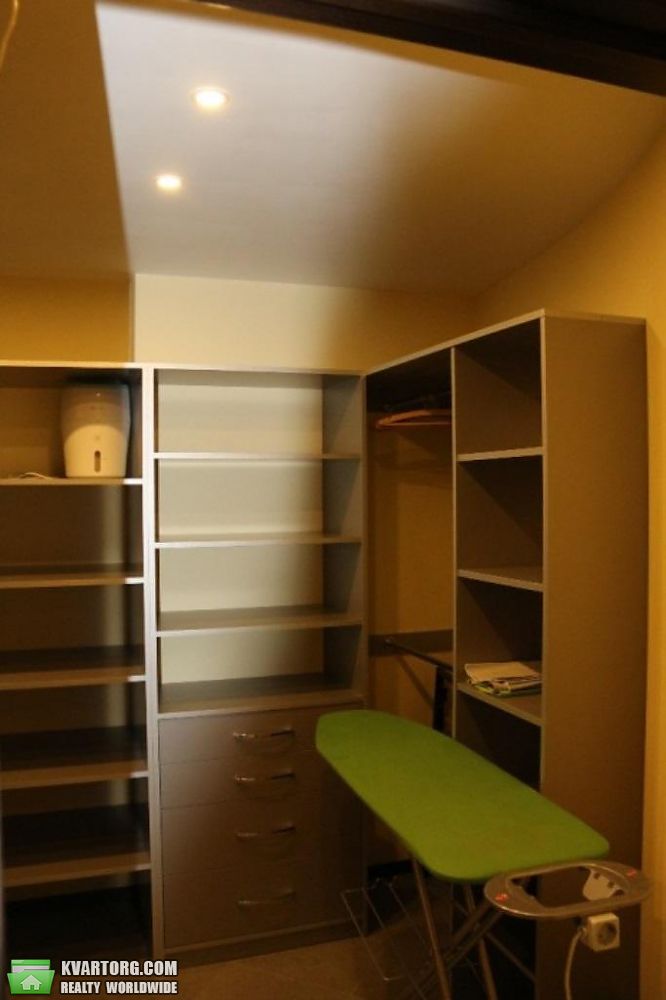 Rent out 3-room apartment. Киев, Сикорского — photo 4