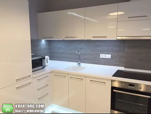 Rent out 2-room apartment. Киев, пер. Коломийский — photo 1