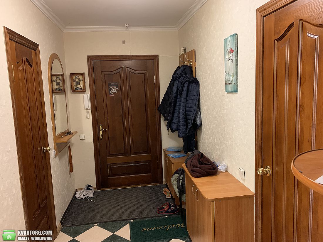 Sell 4-room apartment. Киев,  Драгомирова — photo 4