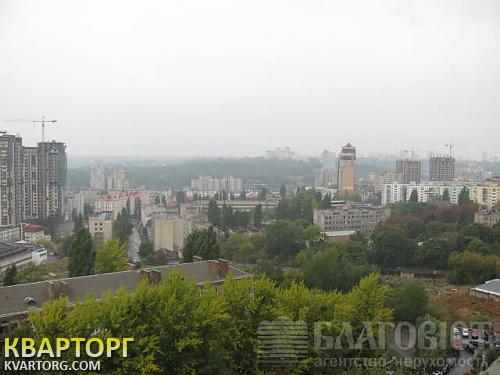 Sell 2-room apartment. Киев, Щорса — photo 1