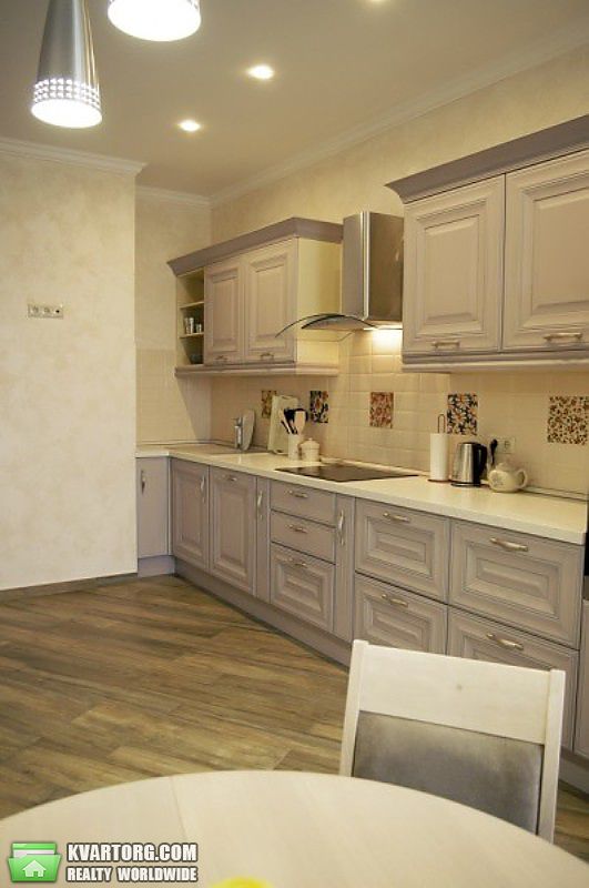 Rent out 2-room apartment. Киев,  Леси Украинки бул — photo 7