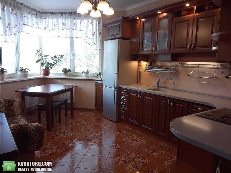Sell 1-room apartment. Киев,  Саперно-Слободская — photo 1